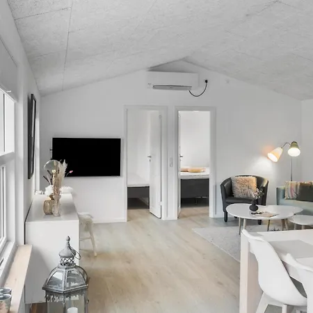 Gorgeous In With Wifi Hébergement de vacances Rødby