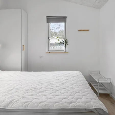 Gorgeous In With Wifi Hébergement de vacances Rødby